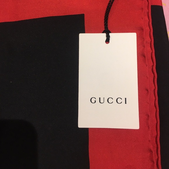 🔥GUCCI- NWT COCO CAPITÁN LOGO SILK SCARF - Picture 5 of 8